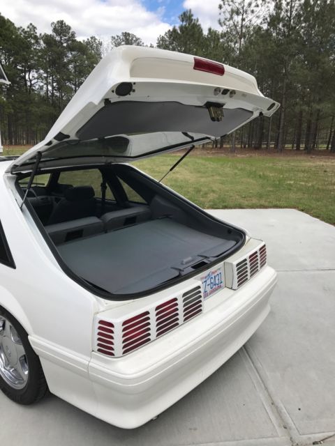 1993 Ford Mustang GT - photo 6