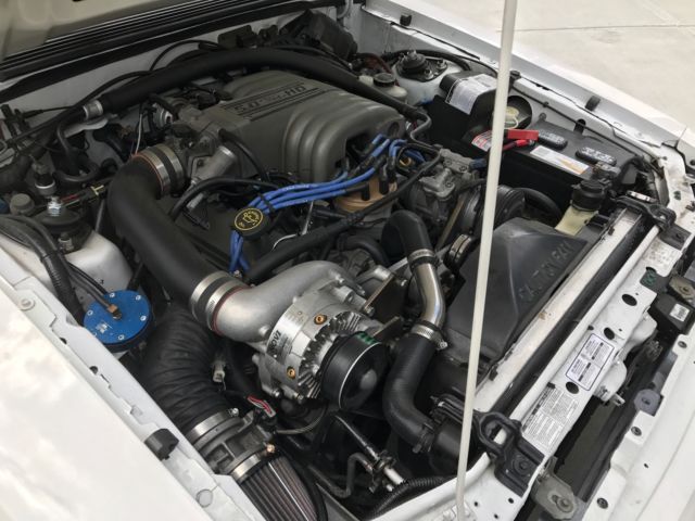 1993 Ford Mustang GT - photo 9