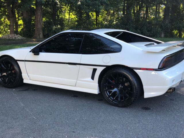 1987 Pontiac Fiero