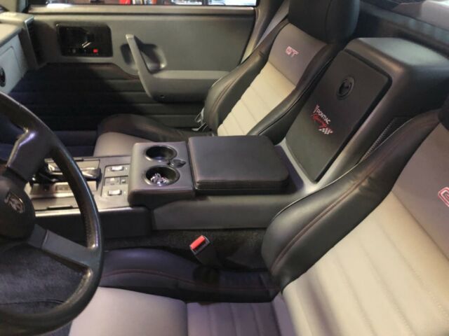 1987 Pontiac Fiero - photo 9