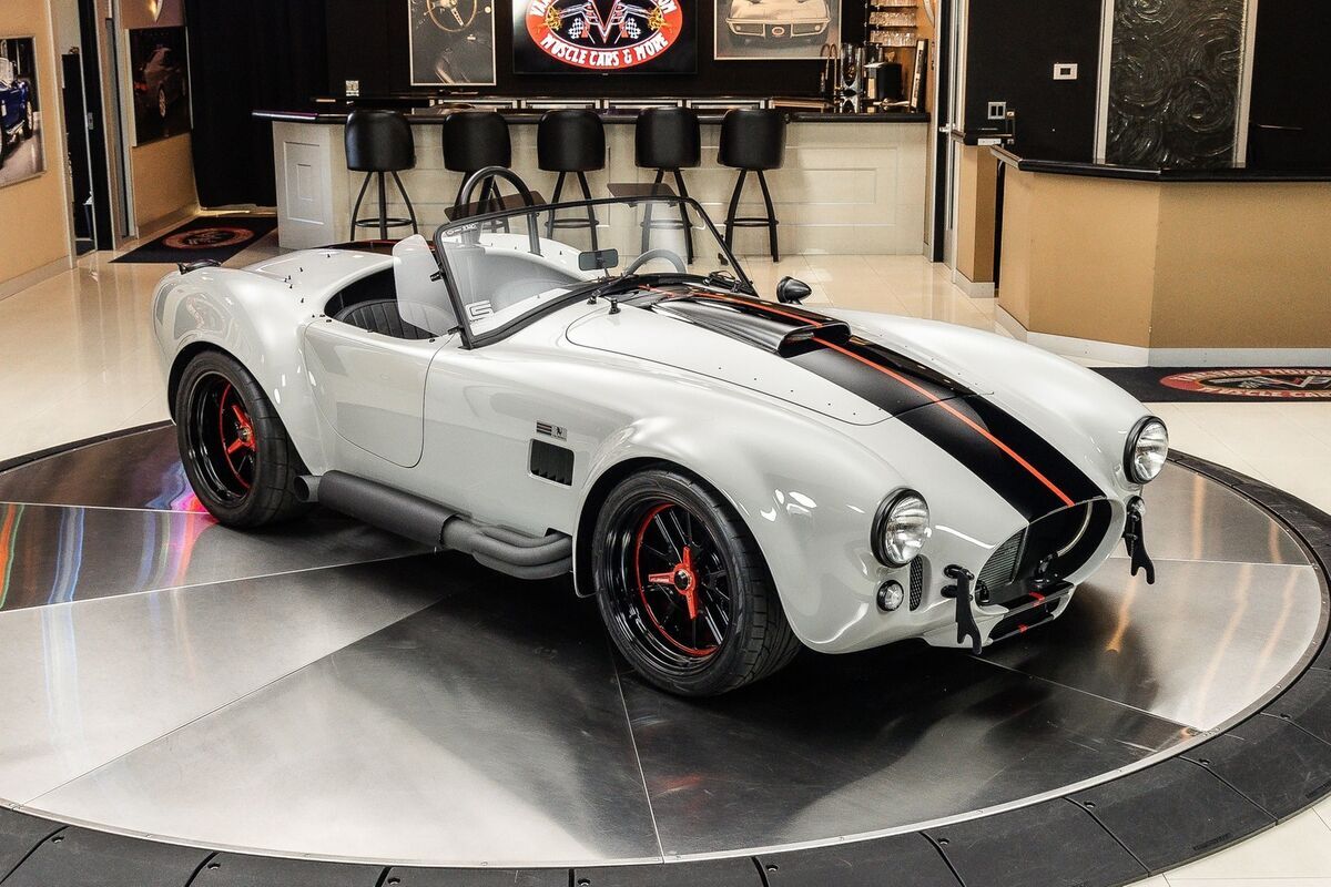 1965 Shelby Cobra Superformance - photo 10
