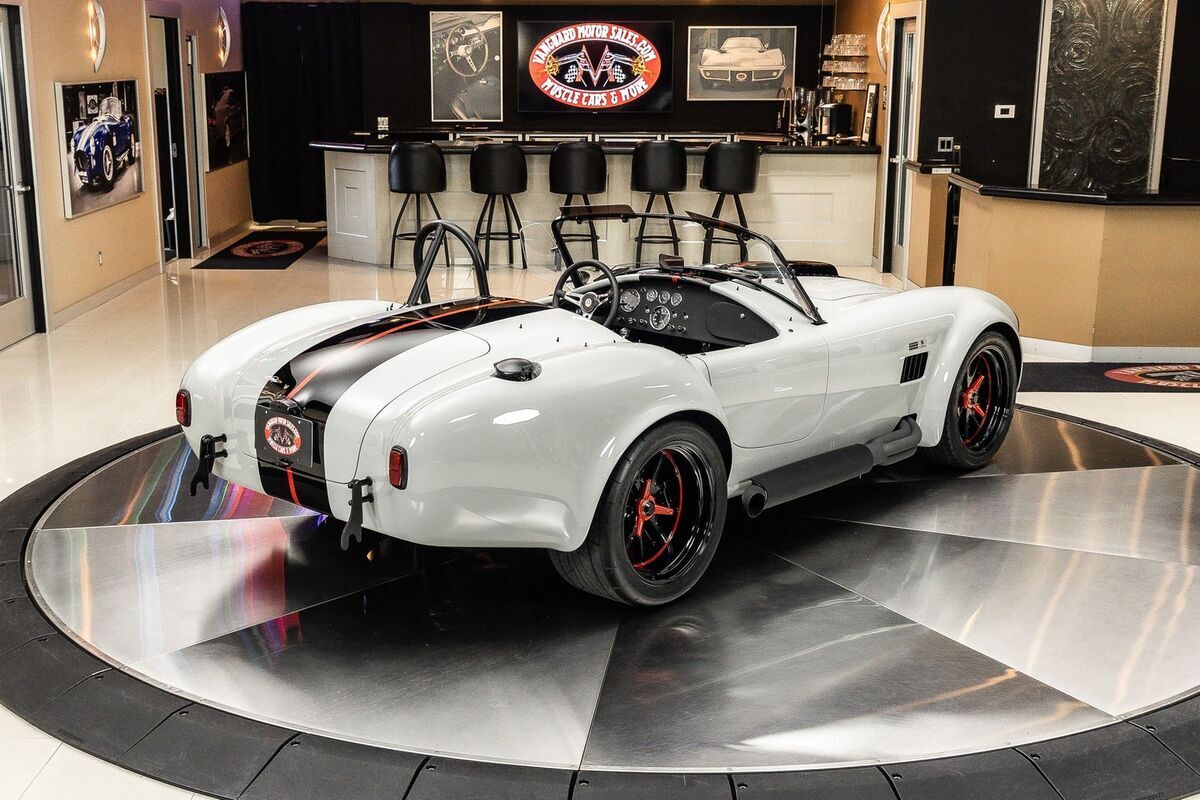 1965 Shelby Cobra Superformance - photo 13