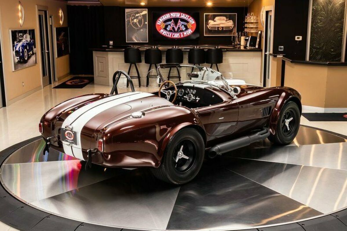 1965 Shelby Cobra Superformance - photo 12