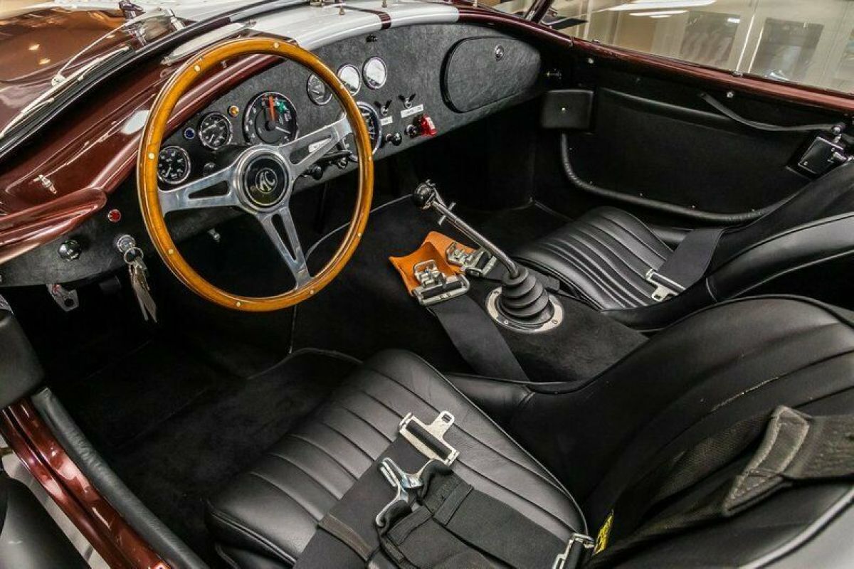 1965 Shelby Cobra Superformance - photo 2