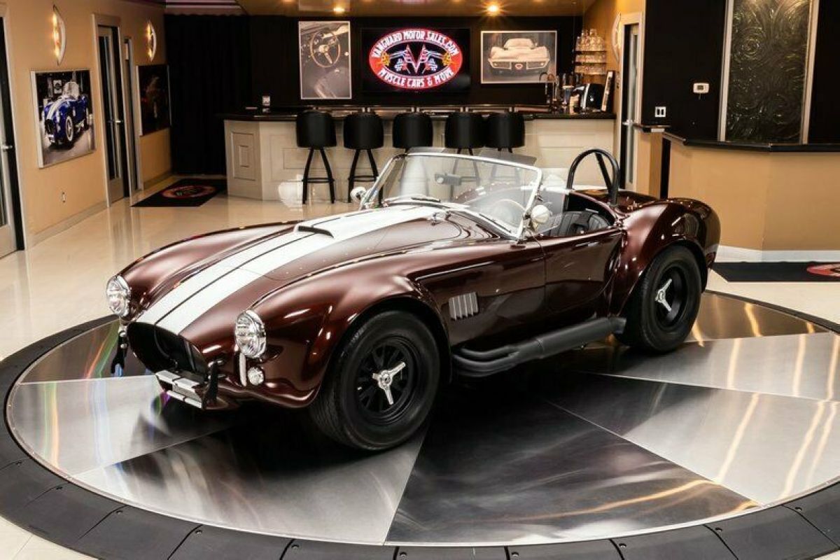 1965 Shelby Cobra Superformance - photo 5