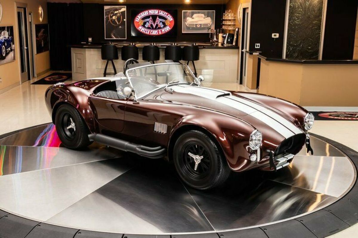 1965 Shelby Cobra Superformance - photo 9