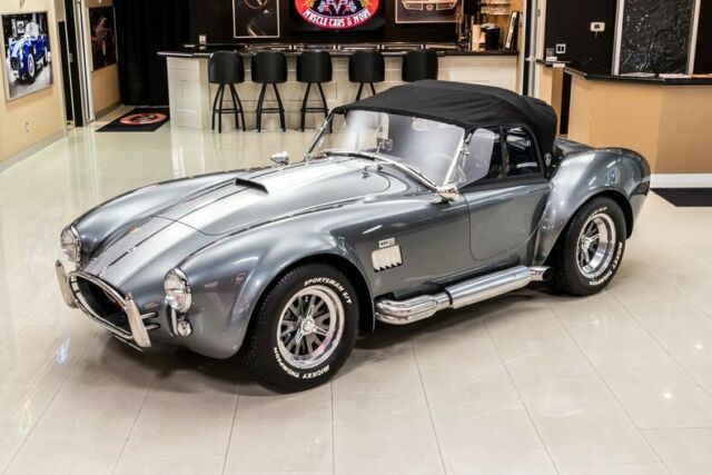 1965 Shelby Cobra Superformance - photo 7