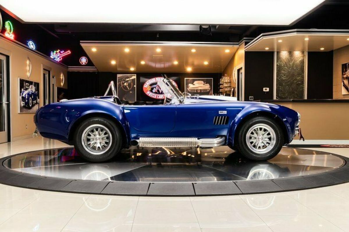 1965 Shelby Cobra Superformance - photo 12