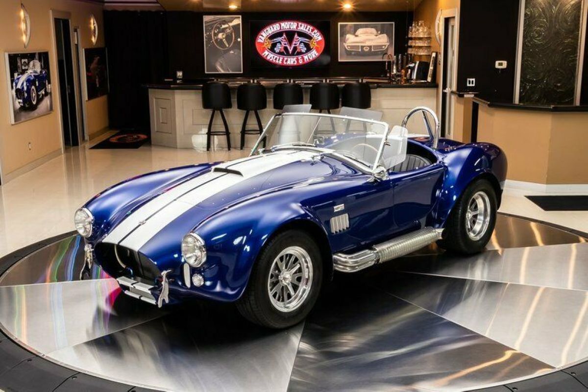 1965 Shelby Cobra Superformance - photo 5