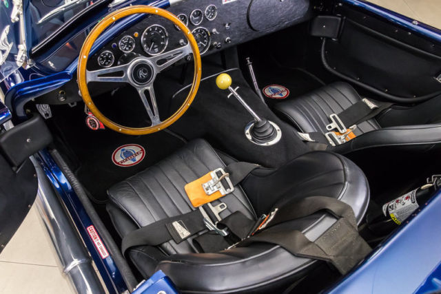 1965 Shelby Cobra Superformance - photo 2