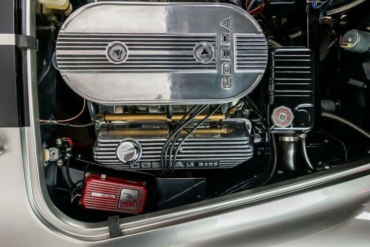 1965 Shelby Cobra Superformance - photo 3