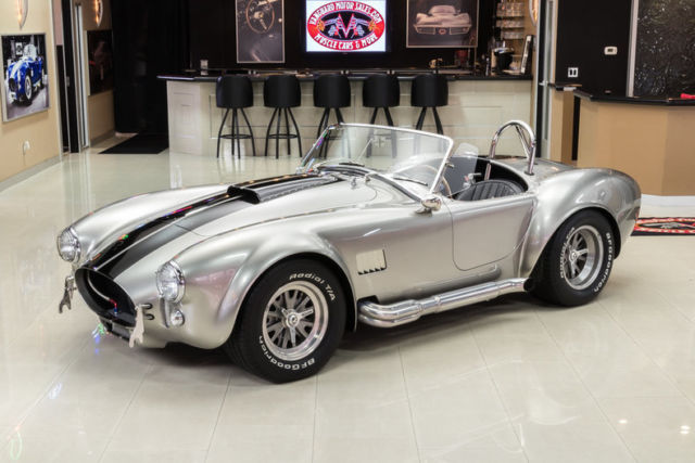 1965 Shelby Cobra Superformance - photo 6