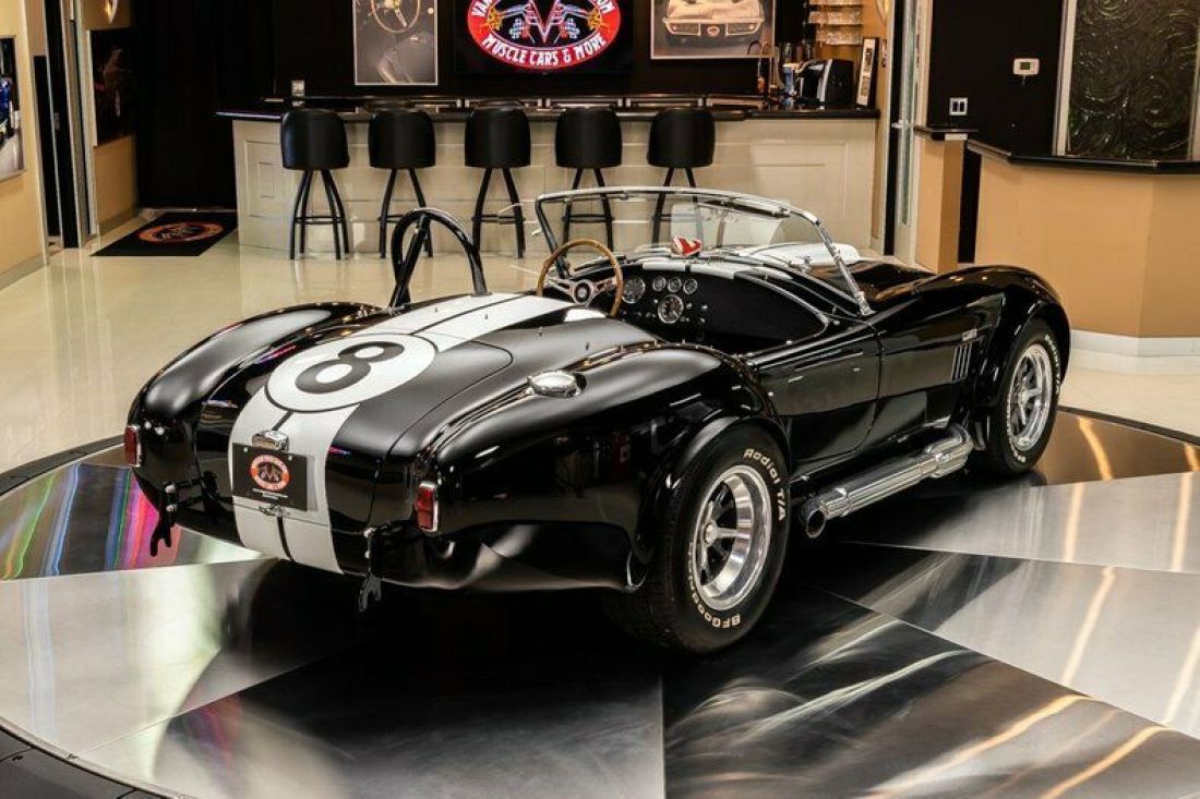 1965 Shelby Cobra Superformance - photo 13