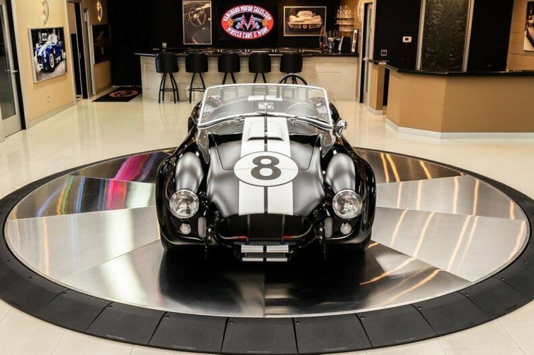1965 Shelby Cobra Superformance - photo 7