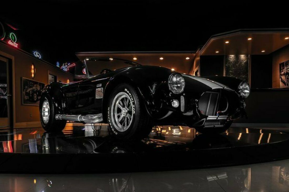 1965 Shelby Cobra Superformance - photo 9