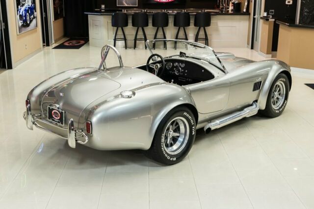 1965 Shelby Cobra Superformance - photo 12