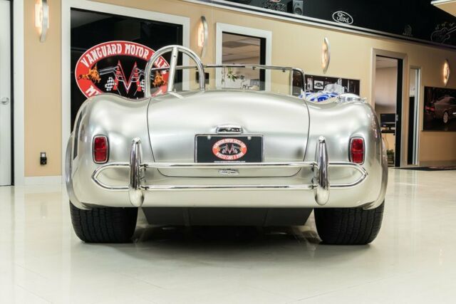 1965 Shelby Cobra Superformance - photo 13