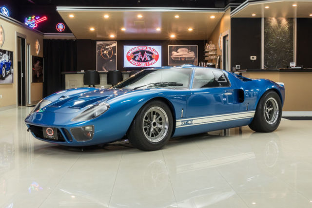 Superformance GT40! Ford Racing 427ci V8, 8 Stack EFI, Quaife 5-Speed, Low Miles 1965 Ford GT40 Superformance