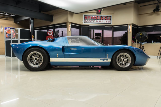 1965 Ford GT40 Superformance - photo 10