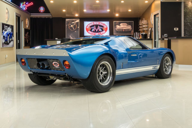 1965 Ford GT40 Superformance - photo 12