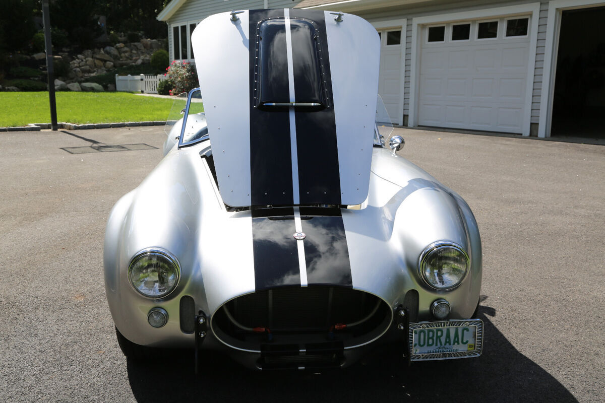 1965 Shelby Cobra Superformance - photo 9