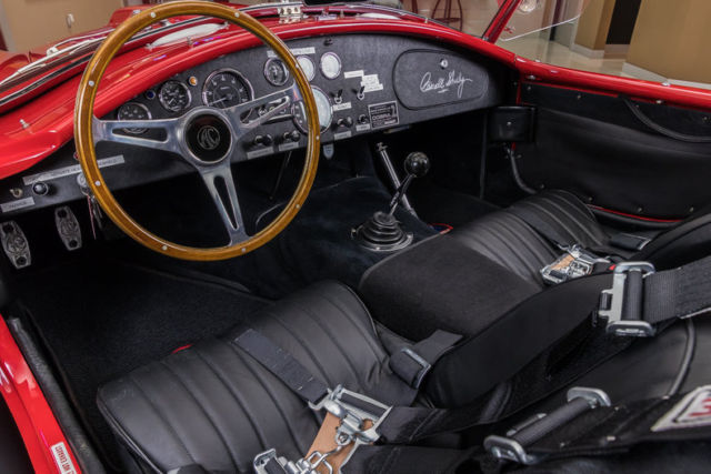 1965 Shelby Cobra Superformance - photo 2