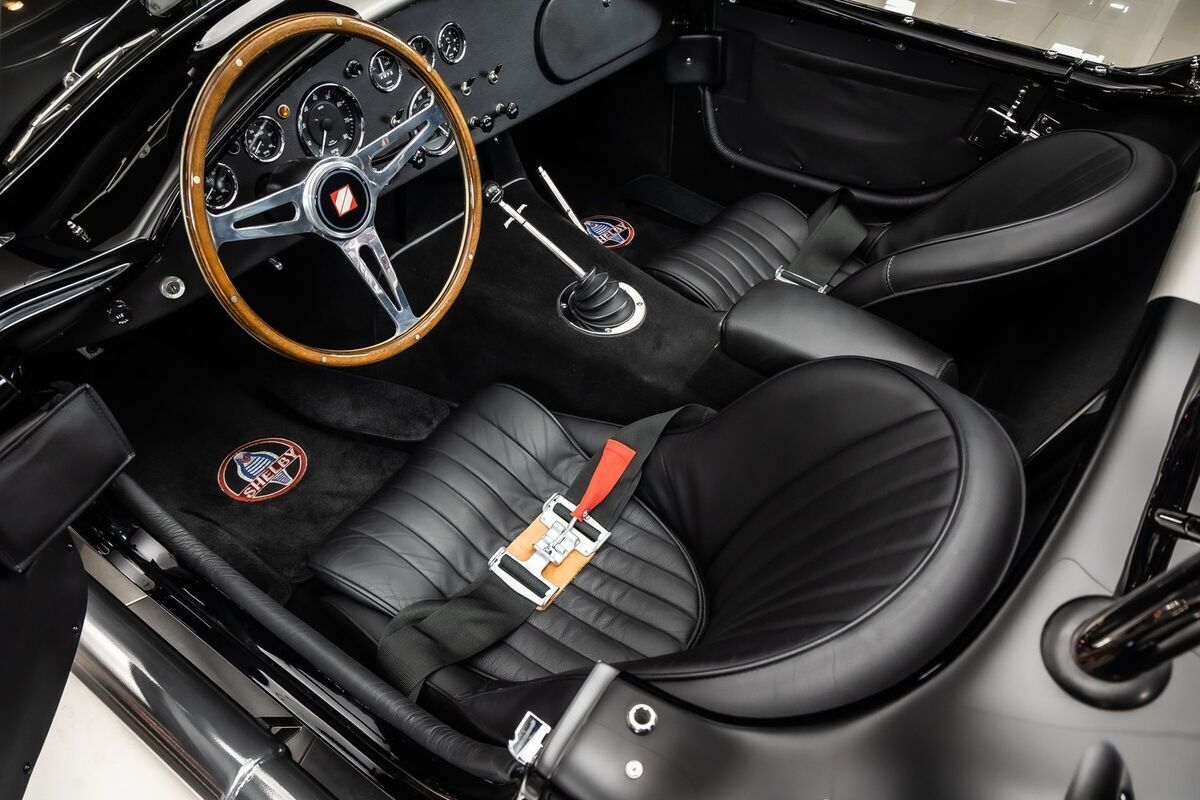 1965 Shelby Cobra Superformance - photo 3