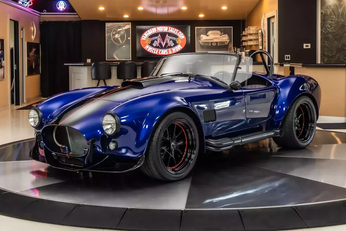 Superformance MKIII-R! Aluminator 5.2L XS V8 (580hp) TKX 5-Speed, PS, Wilwood 1965 Shelby Cobra Superformance
