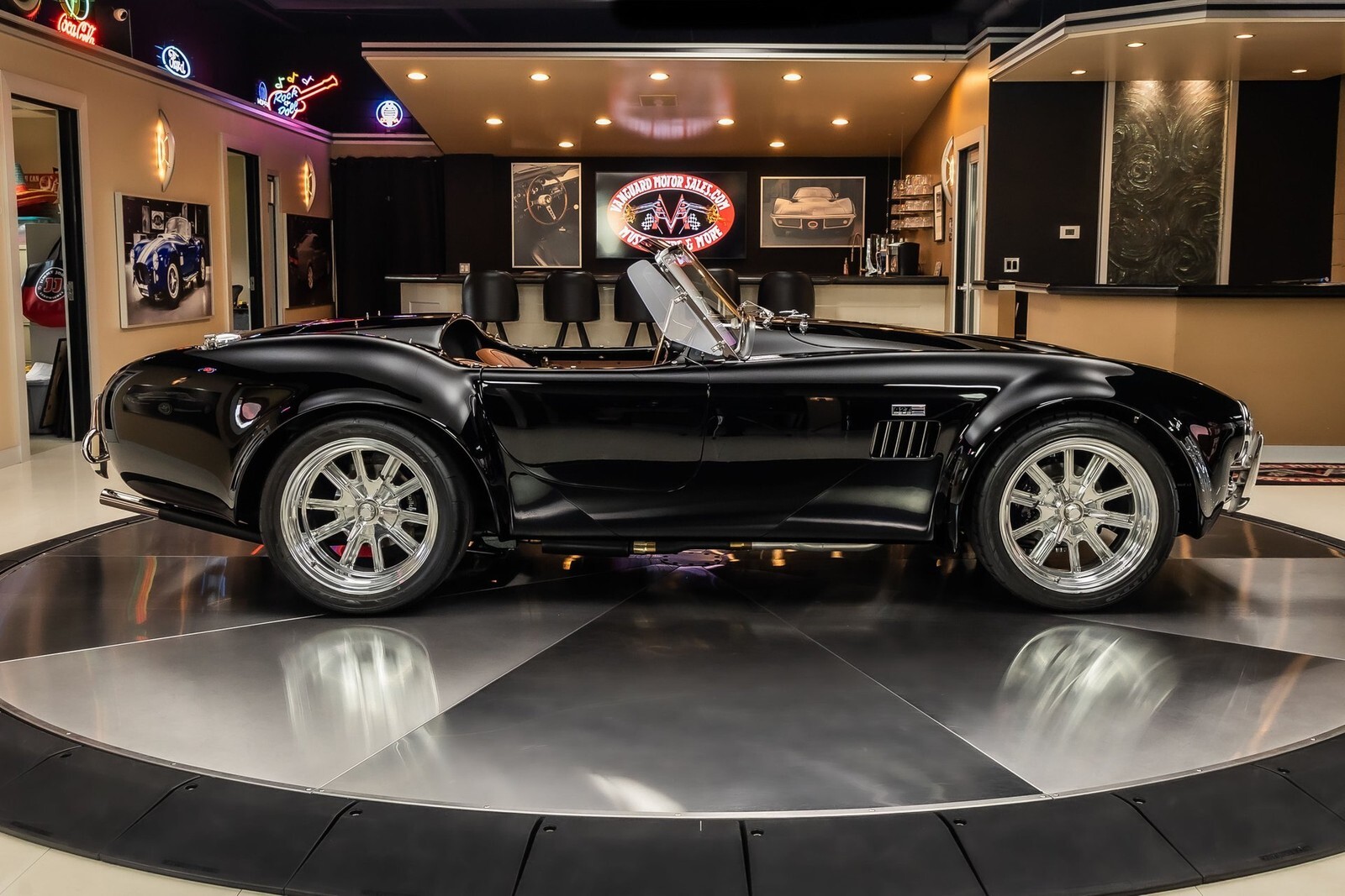 1965 Shelby Cobra Superformance - photo 12