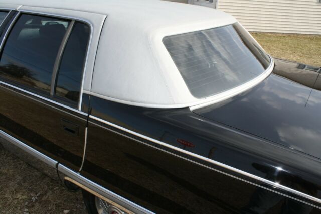1993 Cadillac Fleetwood 79K LIMO ALL BLACK DUAL AC 9 PASSENGER - photo 8