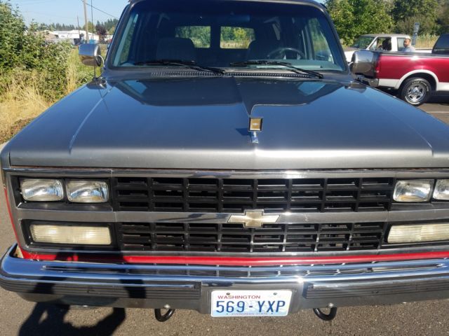 1989 Chevrolet Suburban - photo 6