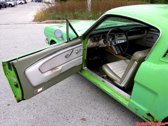 1965 Ford Mustang GT Fastback Toploader 4 speed Survivor - photo 9