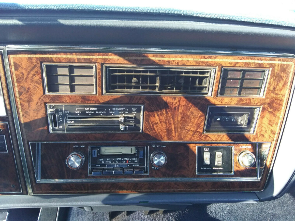 1984 Oldsmobile Custom Cruiser Station Wagon - photo 12