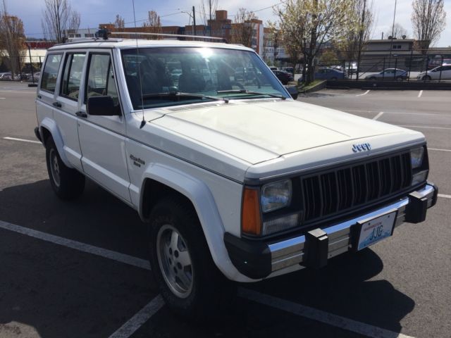 1988 Jeep Cherokee Pioneer - photo 3