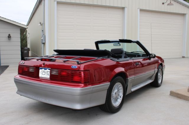 1990 Ford Mustang GT - photo 4