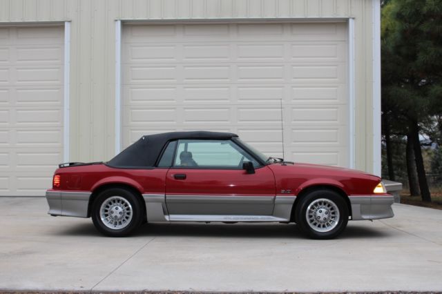 1990 Ford Mustang GT - photo 7
