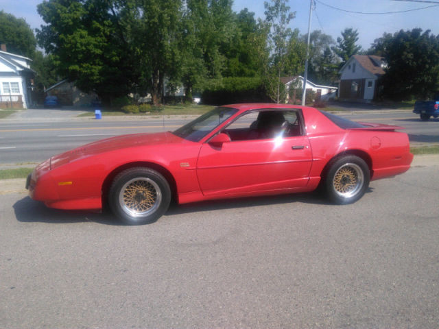 **SURVIVOR** 1991 Trans Am GTA in Excellent Original Condition No Rust Low Miles 1991 Pontiac Trans Am GTA