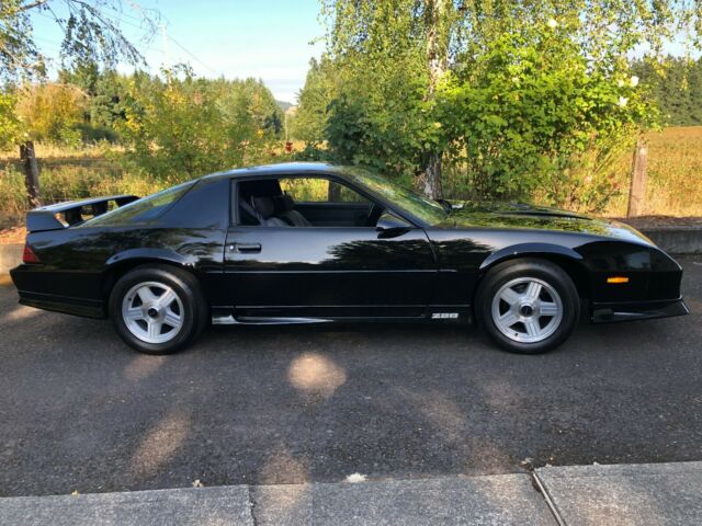 1992 Chevrolet Camaro Z28 25th Anniversary - photo 6