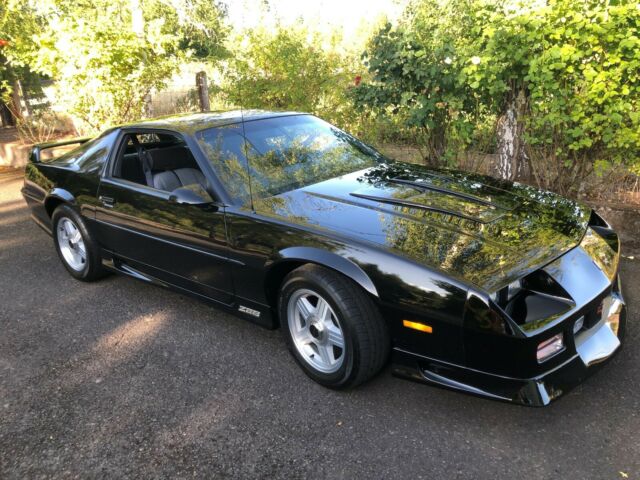 1992 Chevrolet Camaro Z28 25th Anniversary - photo 6