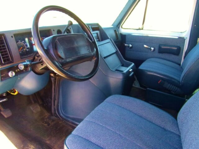 1994 Chevrolet G20 Van G20 - photo 10