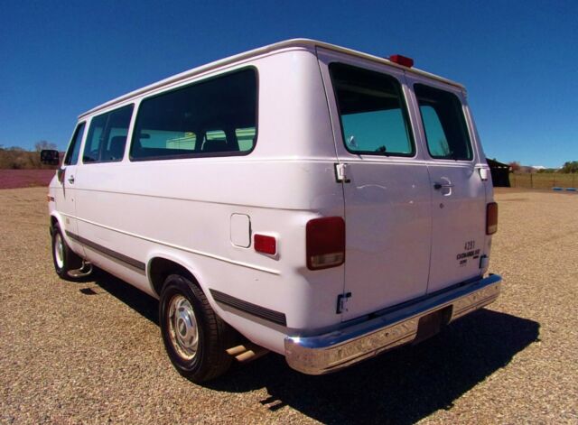 1994 Chevrolet G20 Van G20 - photo 3