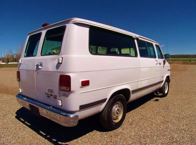 1994 Chevrolet G20 Van G20 - photo 5