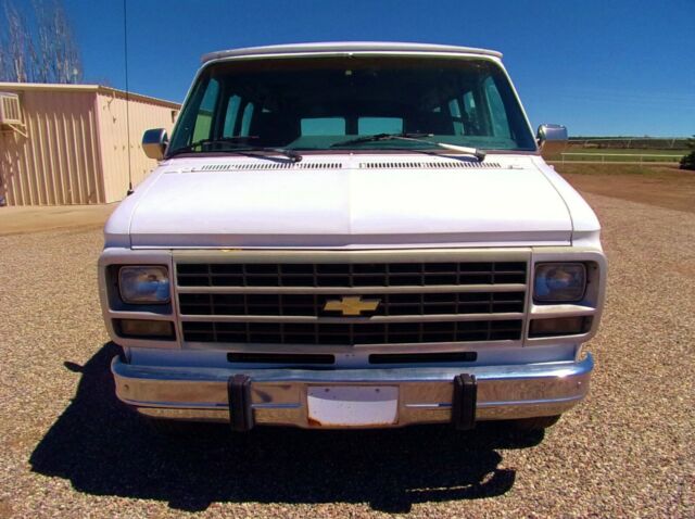 1994 Chevrolet G20 Van G20 - photo 8