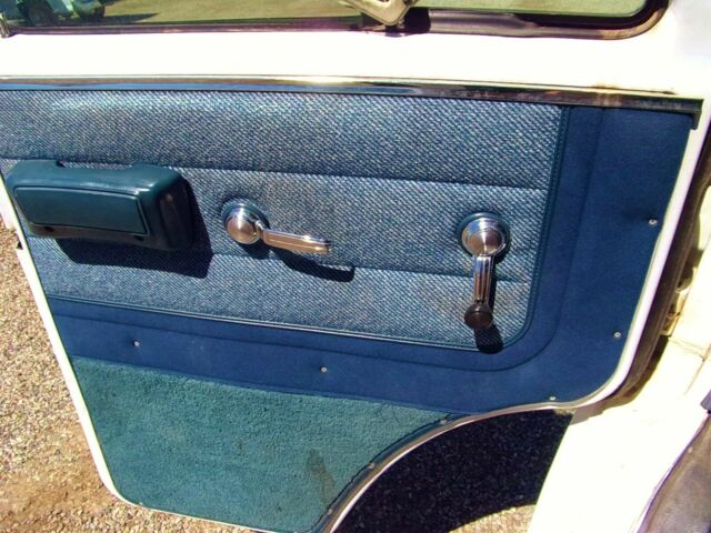 1994 Chevrolet G20 Van G20 - photo 9