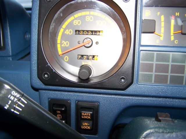 1987 Mitsubishi Montero 1-OWNER 74K PAJERO MMC TURBO DIESEL ORG PAINT AC 4X4 WAGON - photo 10