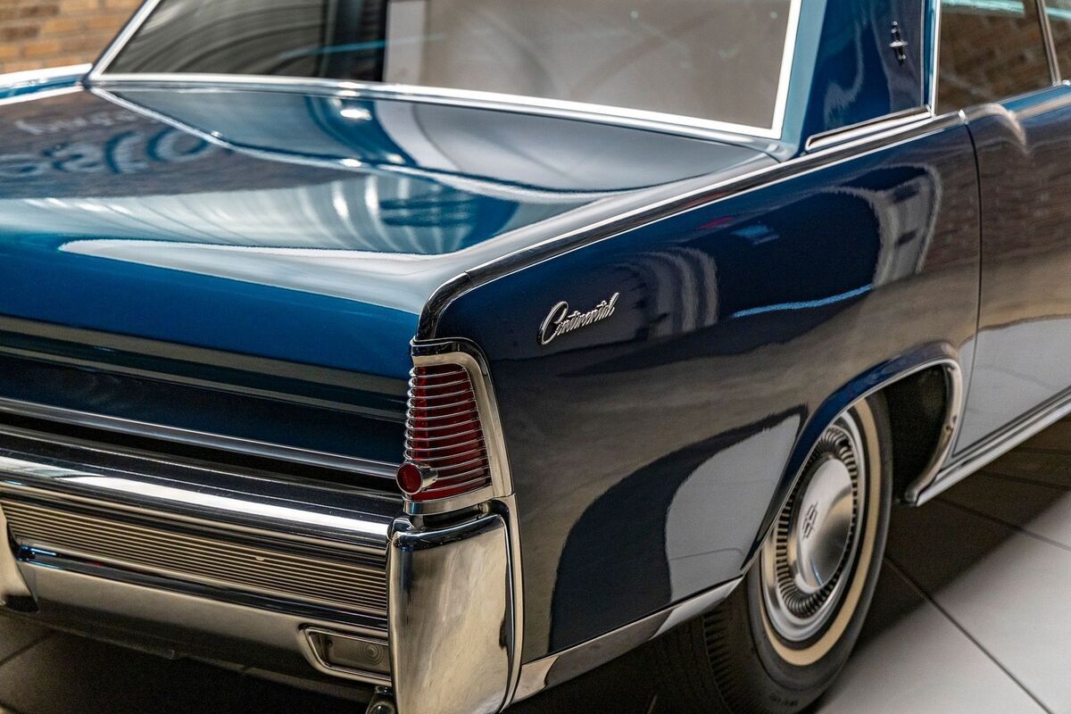 1965 Lincoln Continental - photo 8