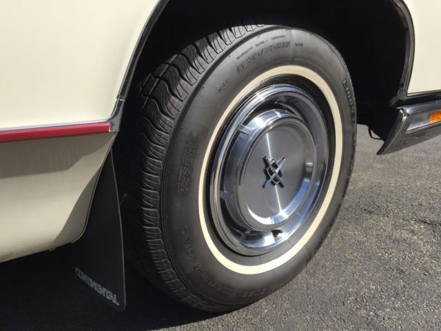 1971 Lincoln Continental - photo 9