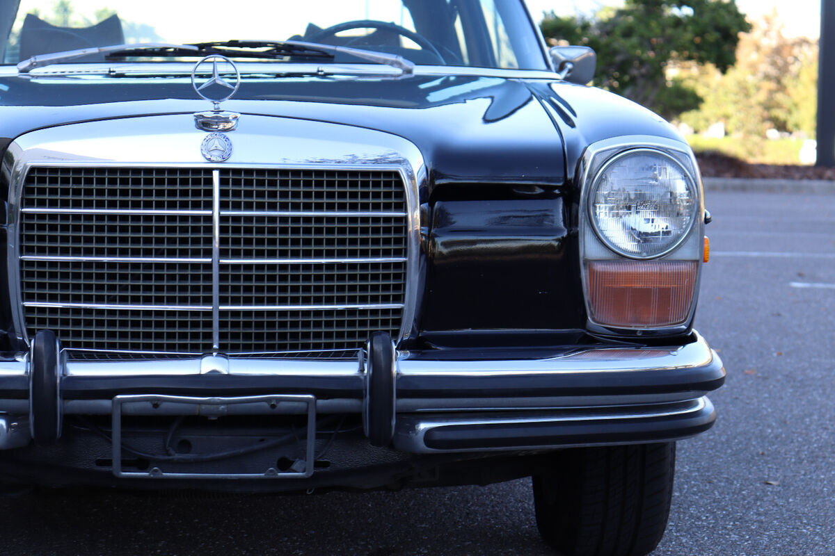 1972 Mercedes-Benz 250 - photo 11