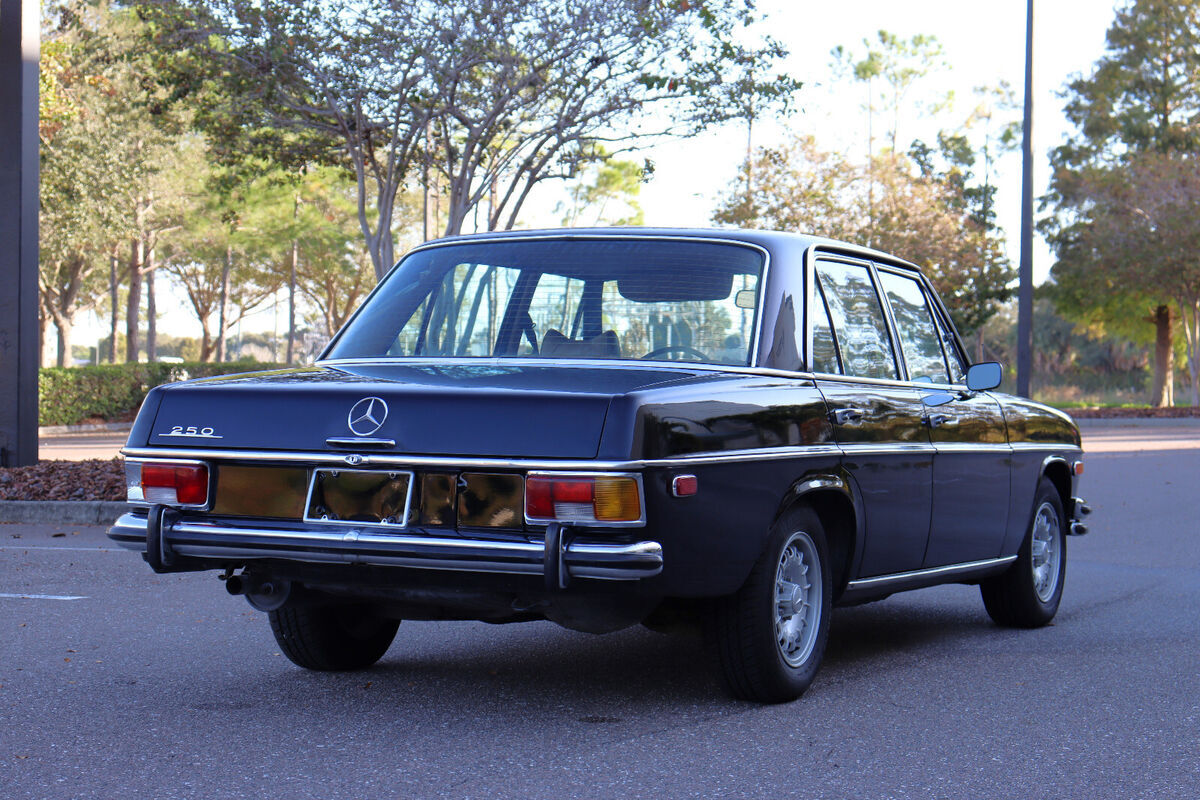 1972 Mercedes-Benz 250 - photo 5