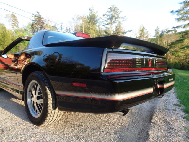1986 Pontiac Firebird Trans Am - photo 7